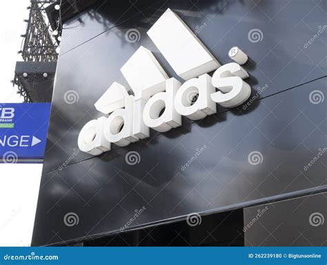 adidas armenia erevan.